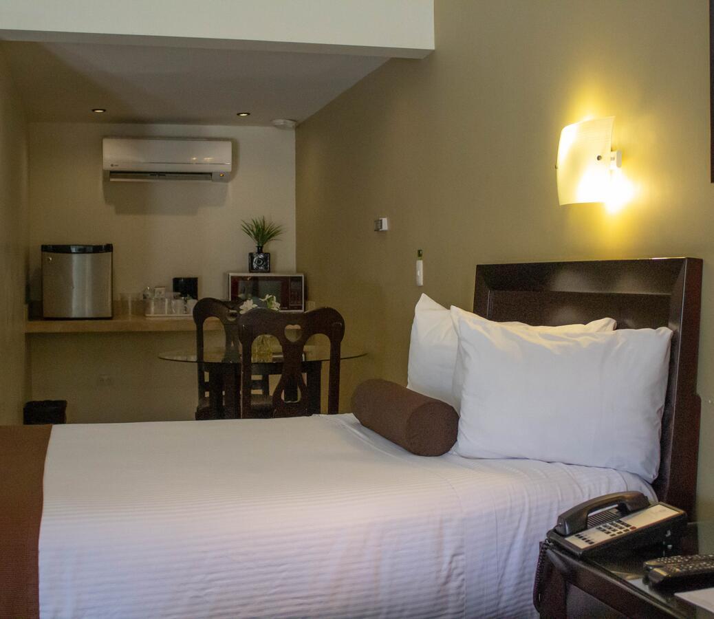 Hotel Del Rio 纳沃华 外观 照片