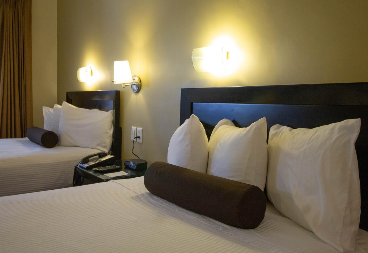 Hotel Del Rio 纳沃华 外观 照片