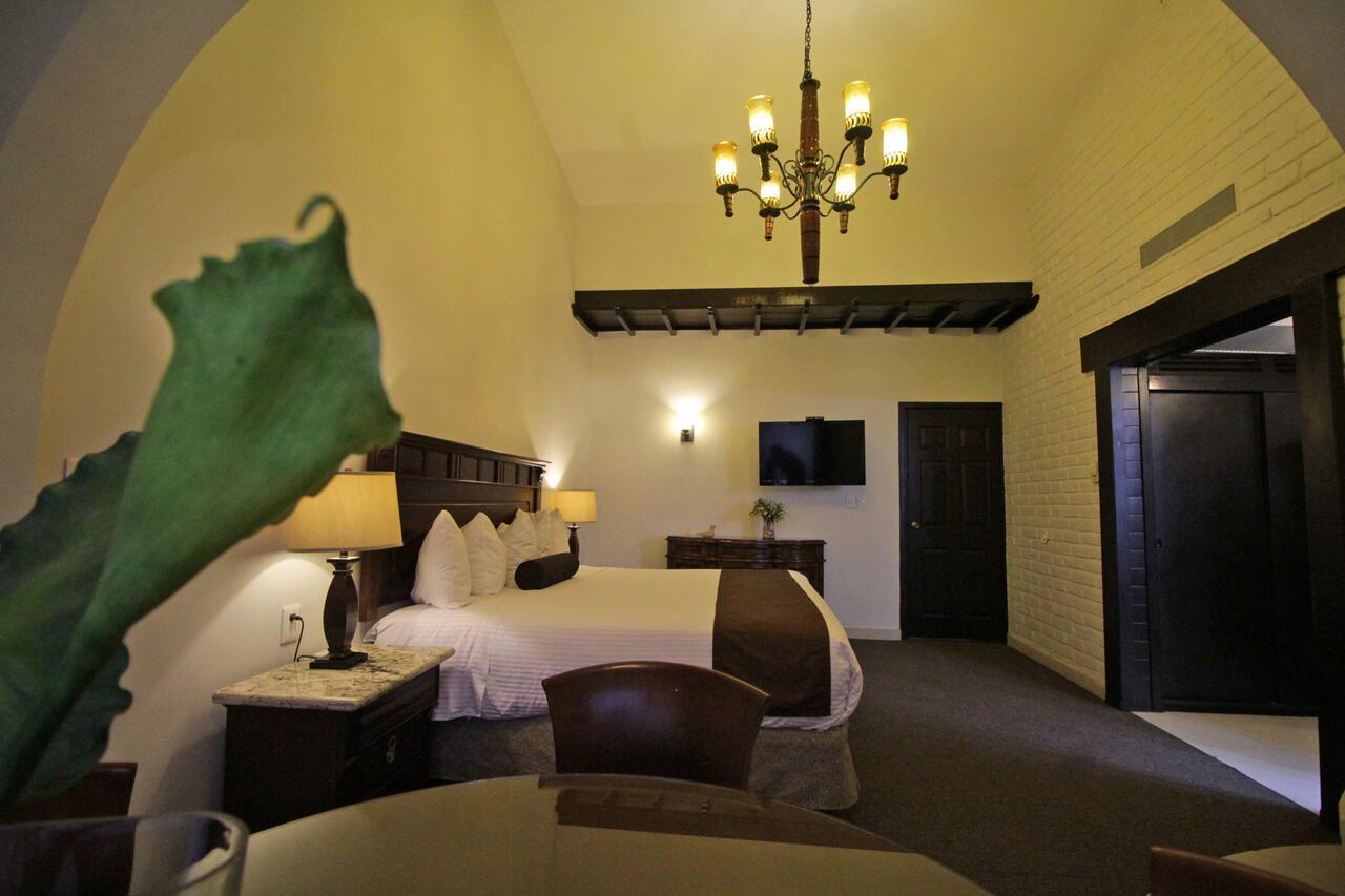 Hotel Del Rio 纳沃华 外观 照片